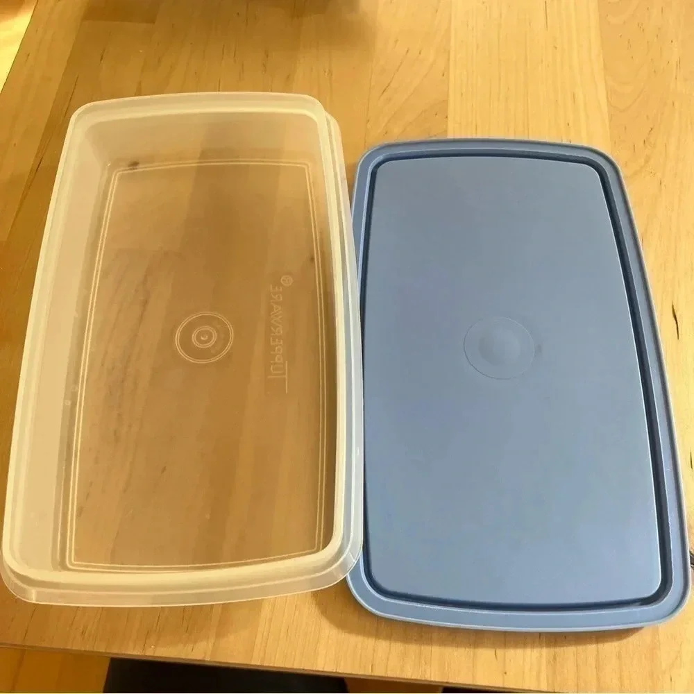 Tupperware Blue Lid Clear Deli Keeper Container 817- 12 Vintage